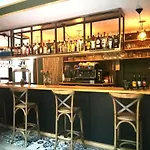 Restaurant Cirius فندق 2*