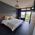 Restaurant Cirius 2* מונרו-לה-בה