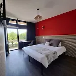 Restaurant Cirius מלון מונרו-לה-בה