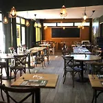 Restaurant Cirius فندق مونتروند-ليه-بان