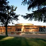 فندق Restaurant Cirius 2*