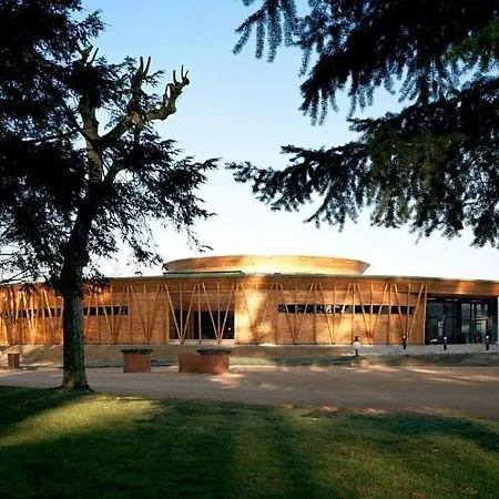 Hotel Restaurant Cirius 2*