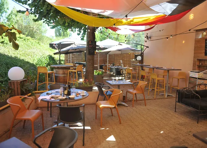 Restaurant Cirius Hotel 2*
